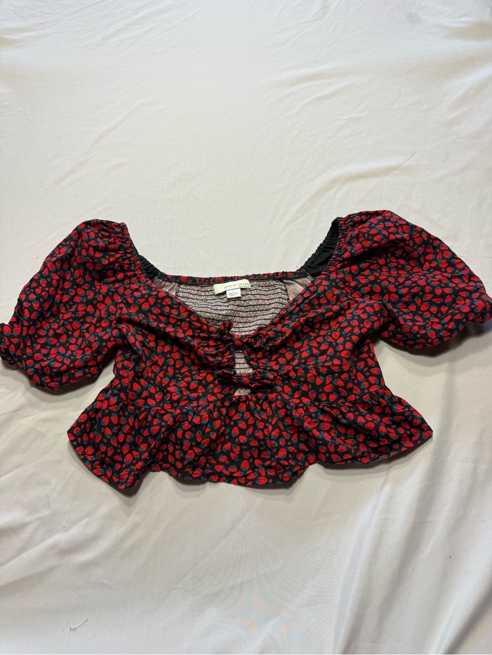 Tie-Front Red Floral Puff-Sleeve Peplum Crop Top